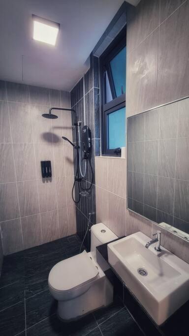 King Studio Suite Legasi Kampung Bharu View Klcc 쿠알라룸푸르 외부 사진