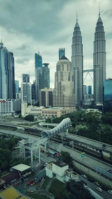 King Studio Suite Legasi Kampung Bharu View Klcc 쿠알라룸푸르 외부 사진